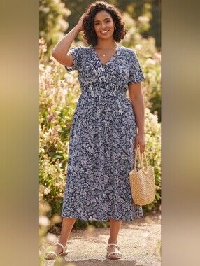 Maggie London Floral V-Neck Dress 22W